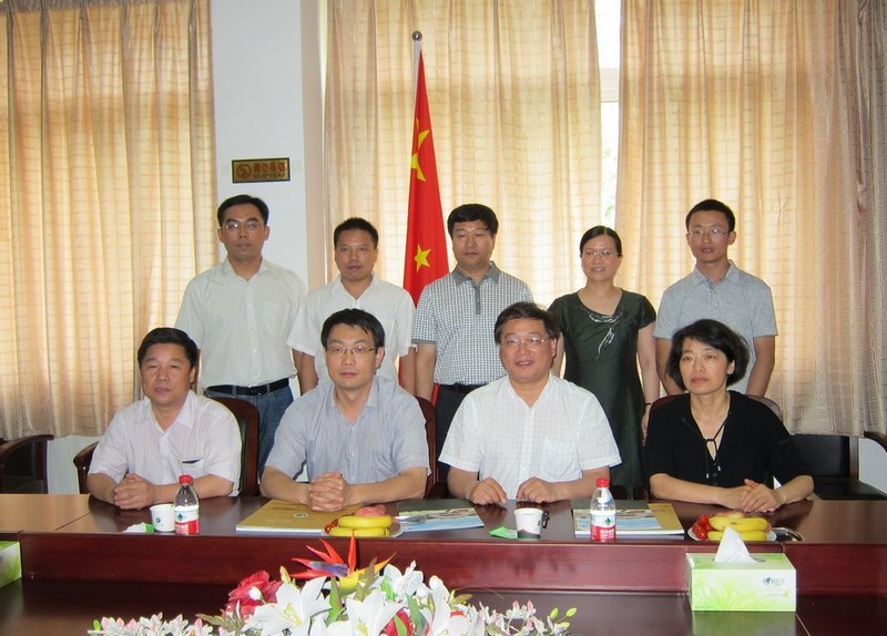 許昌學(xué)院與河南大學(xué)教育碩士教育中心成功簽訂聯(lián)合培養(yǎng)碩士研究生協(xié)議