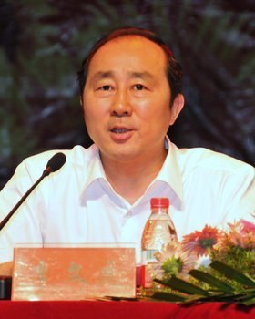 重溫黨史催奮進 創(chuàng)先爭優(yōu)促發(fā)展---常州工學院隆重舉行慶祝中國共產(chǎn)黨成立91周年暨創(chuàng)先爭優(yōu)活動表彰大會