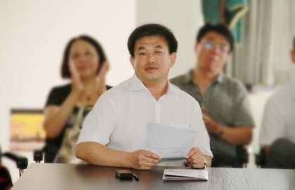 學校召開女子合唱團慶功座談會