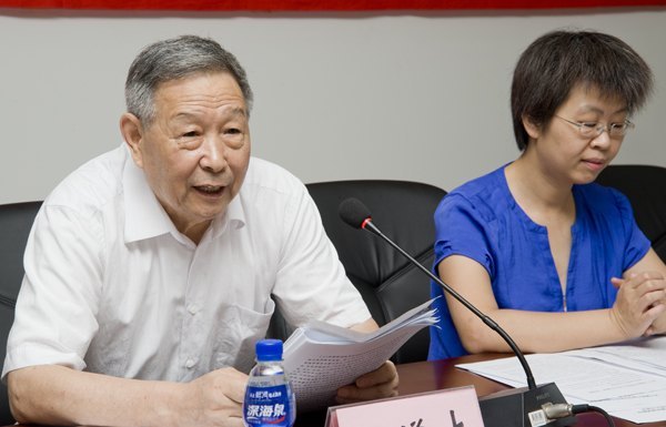 2012年度山東省學位與研究生教育學會理事會在煙臺大學召開