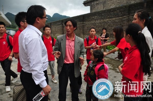 阿弓鎮(zhèn)大學(xué)生志愿服務(wù)活動圓滿結(jié)束