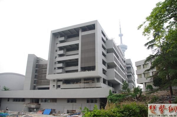 【圖片新聞】“脫胎換骨”中的南藝校園