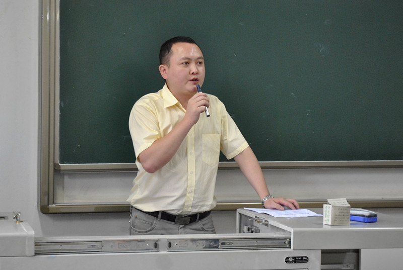 重大城科2012年數(shù)字迎新培訓(xùn)開課