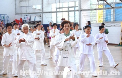 全國民族高校高教競速邀請賽在湖北民族學(xué)院舉行