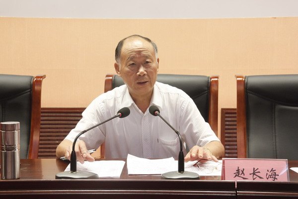 鄭州職業(yè)技術(shù)學(xué)院舉行新進(jìn)教師、輔導(dǎo)員崗前培訓(xùn)