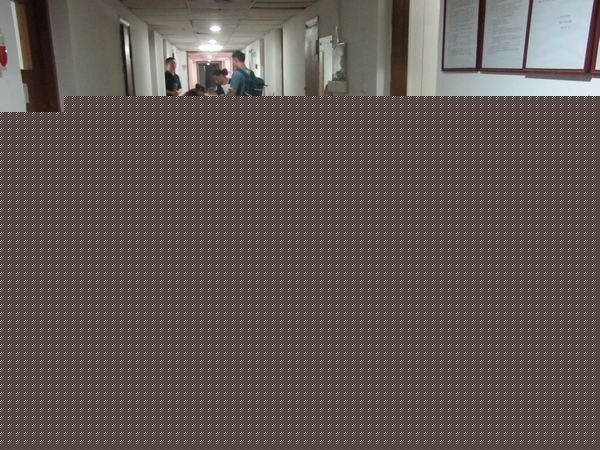 附中新生報到工作圓滿結束 副院長張策華親臨指導