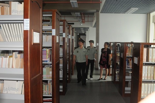 南京市公安消防局、鼓樓區消防大隊來南京藝術學院檢查消防安全工作