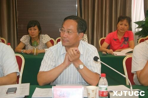 西安交通大學(xué)城市學(xué)院2012年暑期工作研討會圓滿落幕