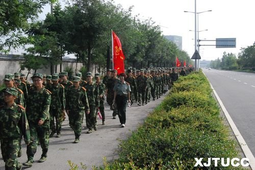 團(tuán)結(jié)就是力量 堅(jiān)持就是勝利