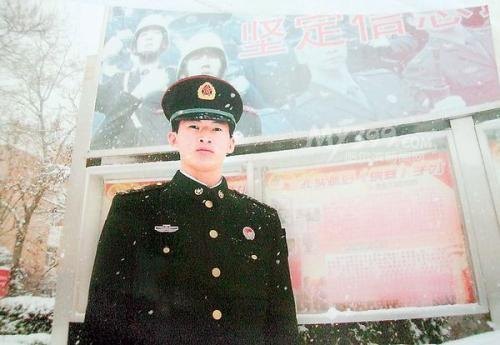 弘揚(yáng)師德師風(fēng)——最美戰(zhàn)士高鐵成
