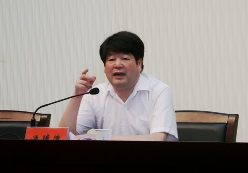 臺(tái)州學(xué)院深入開(kāi)展文明寢室建設(shè)活動(dòng)