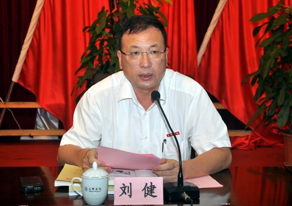 三明學(xué)院召開2012年新教師座談會
