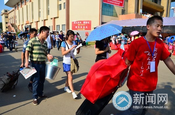 湖南科技大學迎新工作全面展開