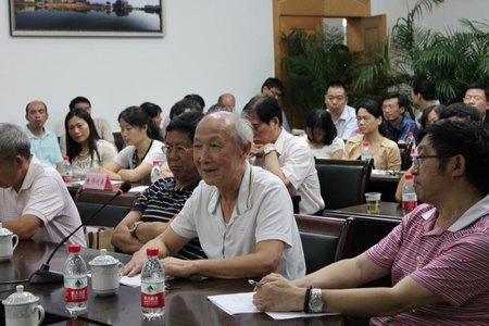 校領導與教師代表座談 共慶第28個教師節