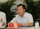 鄭州大學(xué)隆重召開慶祝教師節(jié)暨“三育人”先進個人表彰大會