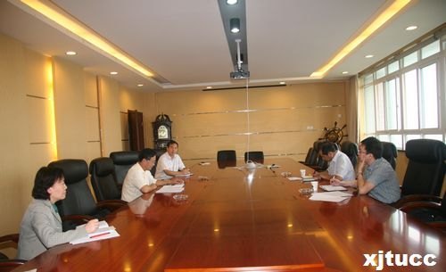 西安交大工作組到城市學(xué)院檢查指導(dǎo)基層黨組織晉位升級工作