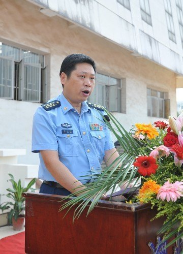 湖北工業大學舉行2012年新生開學典禮暨軍訓動員大會
