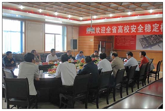 省高校安全穩(wěn)定檢查組來晉中學(xué)院檢查工作