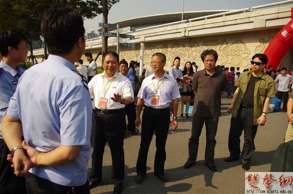 【圖片新聞】:百年南藝喜迎新生