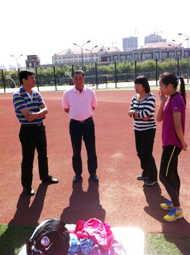 廣西師范學院韋永麗同學在全國第九屆大運會上為廣西大學生體育代表團奪得首金