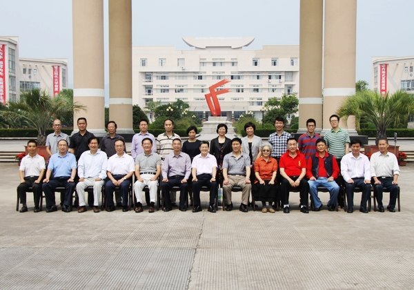 全國政協(xié)考察組來臺州學院專題考察調(diào)研