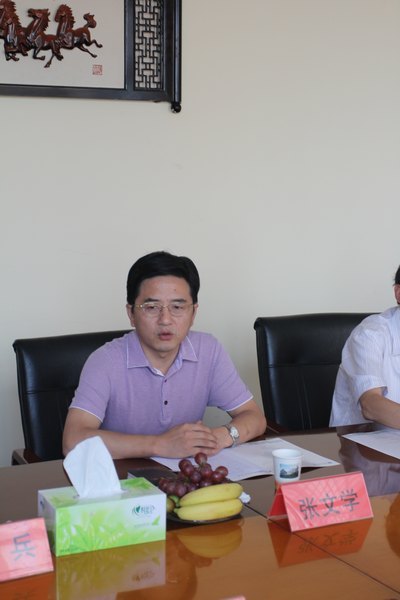 湖北工業(yè)大學(xué)李冬生副校長一行到武漢工程大學(xué)調(diào)研
