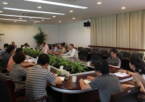 椒江校區(qū)管委會召開會議部署新學(xué)期工作
