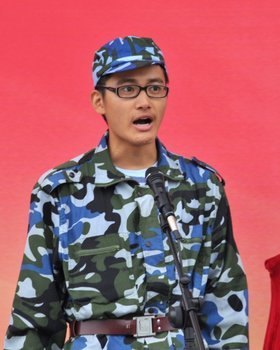 展風采 顯豪情 常州工學院舉行2012級新生開學典禮暨軍訓表彰大會
