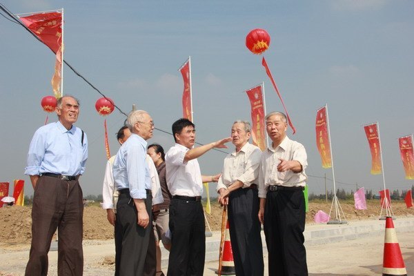 奠下基石 播下種子 放飛希望——北部新城新校區(qū)建設項目奠基典禮巡禮