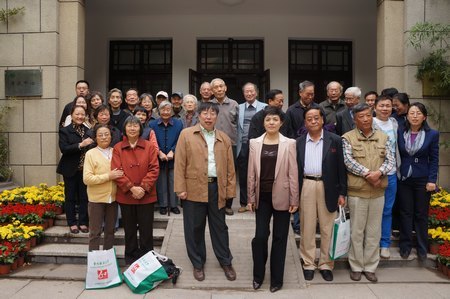 校慶專題:理學院退休教師座談共賀校慶