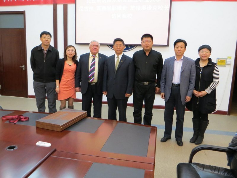 吉林農業科技學院與俄羅斯克拉斯諾雅爾斯克國立農業大學簽合作協議吉林農業科技學院與俄羅斯克拉斯諾雅爾斯克國立農業大學簽合作協議