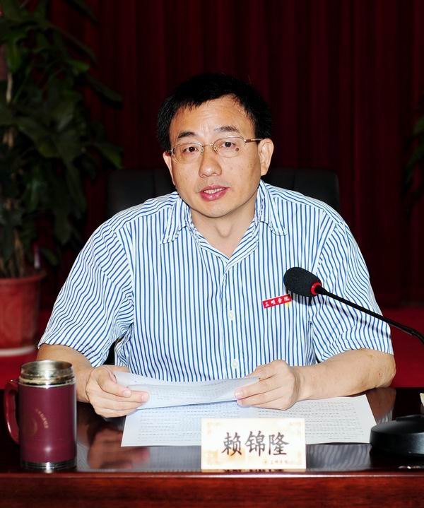 學校黨委召開推進創先爭優“156”長效機制座談會