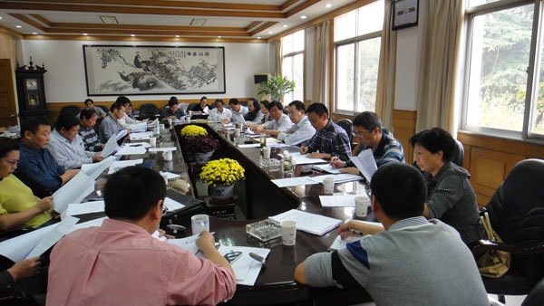 皖西學(xué)院召開教學(xué)工作委員會(huì)會(huì)議