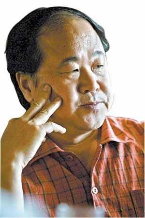 祝賀:中國(guó)作家莫言問鼎2012諾貝爾文學(xué)獎(jiǎng)