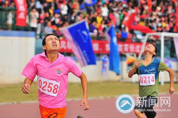 【賽事直通車】200m彎道沖刺 看我“行”我show