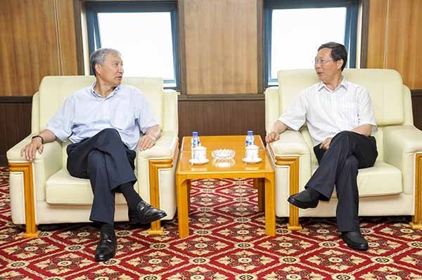 國家知識產權局局長田力普來煙臺大學作專場報告