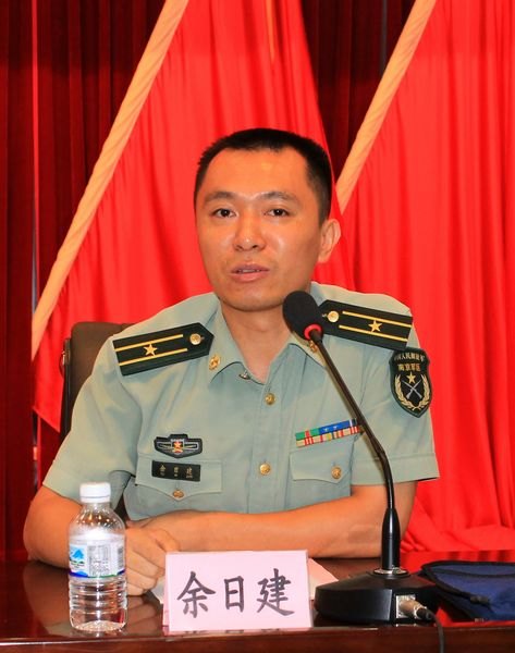 三明學院舉行2013年入伍新兵座談會