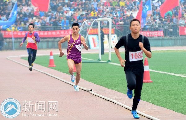 【賽事直通車】800米緊追不舍 男子乙組破紀錄