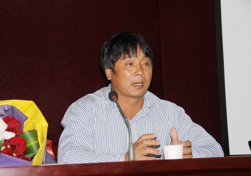 全國道德模范郭文標(biāo)走進臺州學(xué)院