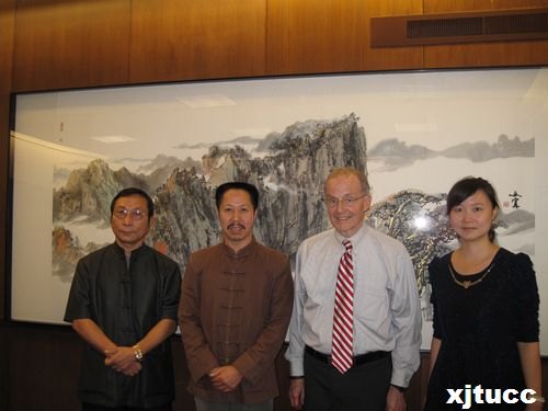 《解安寧山水畫展》、《楊大名花鳥畫展》在美國內(nèi)布拉斯加州林肯大學勝利閉幕