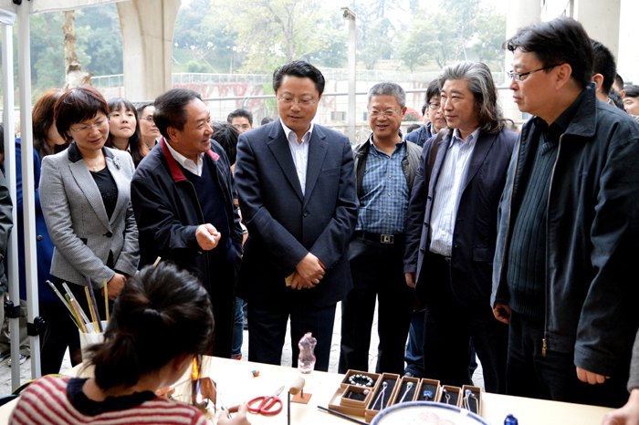 省委常委南京市委書記楊衛澤來校作主題演講