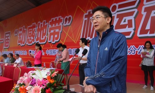 運動健將意氣風發 田徑賽場盡顯風采