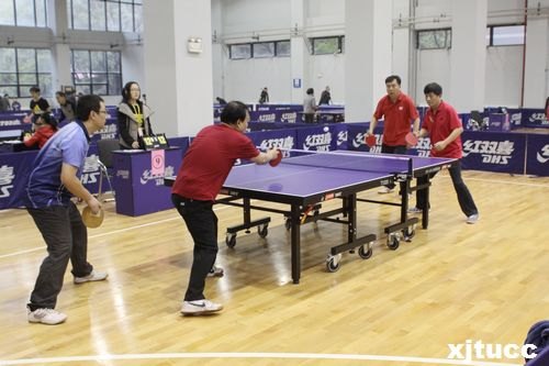 西安交通大學(xué)城市學(xué)院乒乓球隊(duì)在交大2013年教職工乒乓球比賽中再創(chuàng)佳績(jī)