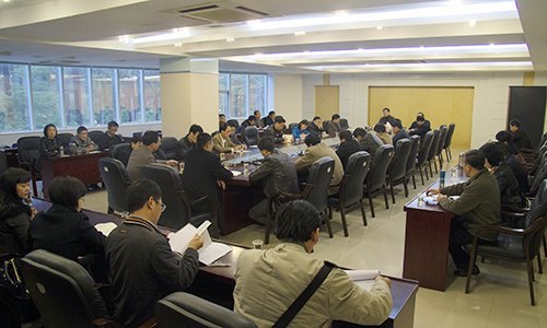 惠州學(xué)院舉行系部處負(fù)責(zé)人會(huì)議