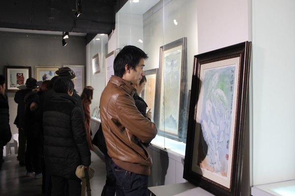“一代宗師•學術楷模”周國楨教授從藝六十周年陶藝作品展在景德鎮陶瓷學院舉行