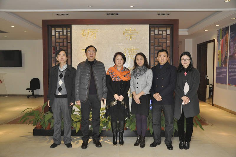 副校長劉春紅會(huì)見聯(lián)合國教科文民間藝術(shù)組織副主席陳平一行