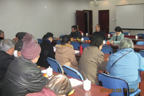 校領(lǐng)導(dǎo)赴福州、廈門慰問退休老同志
