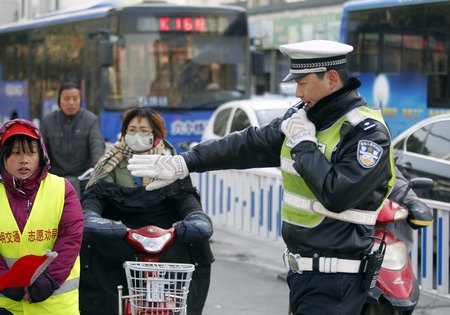 昔日體院學子今日最美交警
