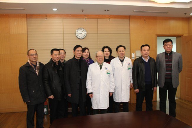 弘揚吳孟超精神 打造愛國主義教育基地