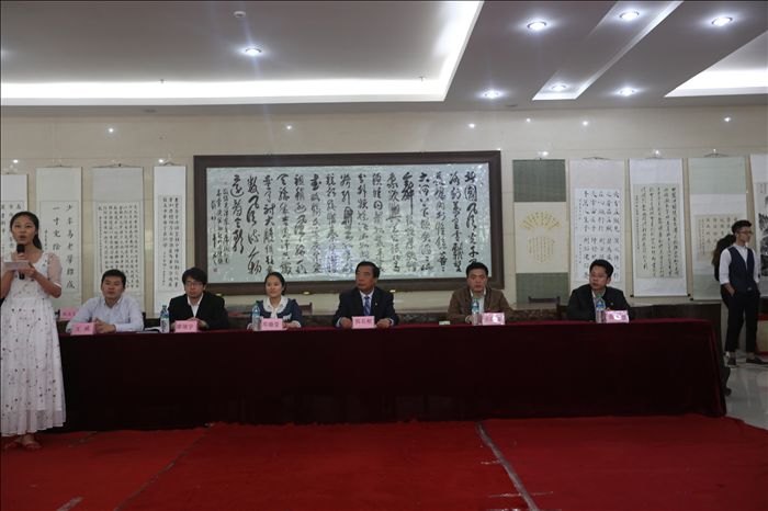 校團委成功舉辦第五屆南昌市高校書法創(chuàng)作藝術節(jié)
